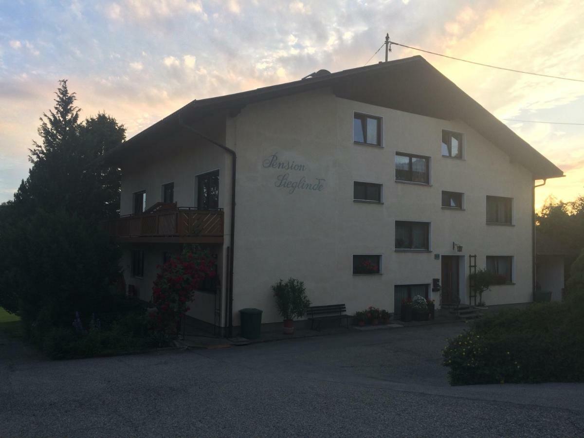 Haus Auer Leilighet Weyregg Eksteriør bilde